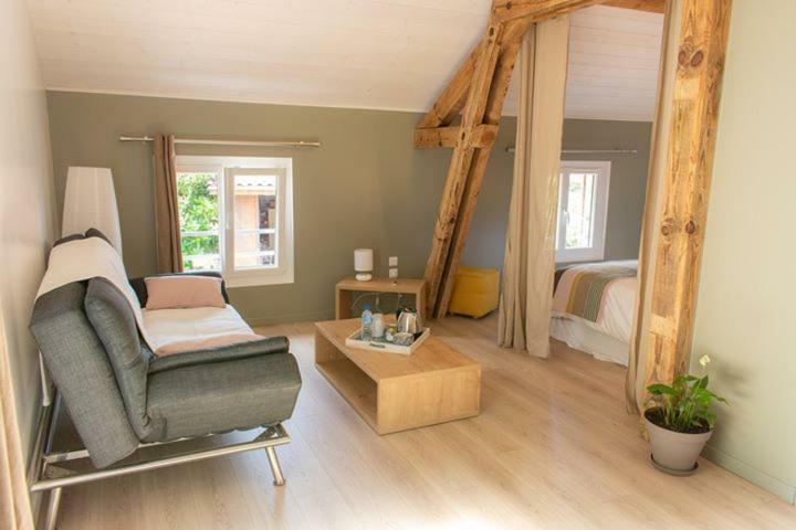 Bed and Breakfast La Grange du Born à Sainte-Eulalie-en-Born Extérieur photo
